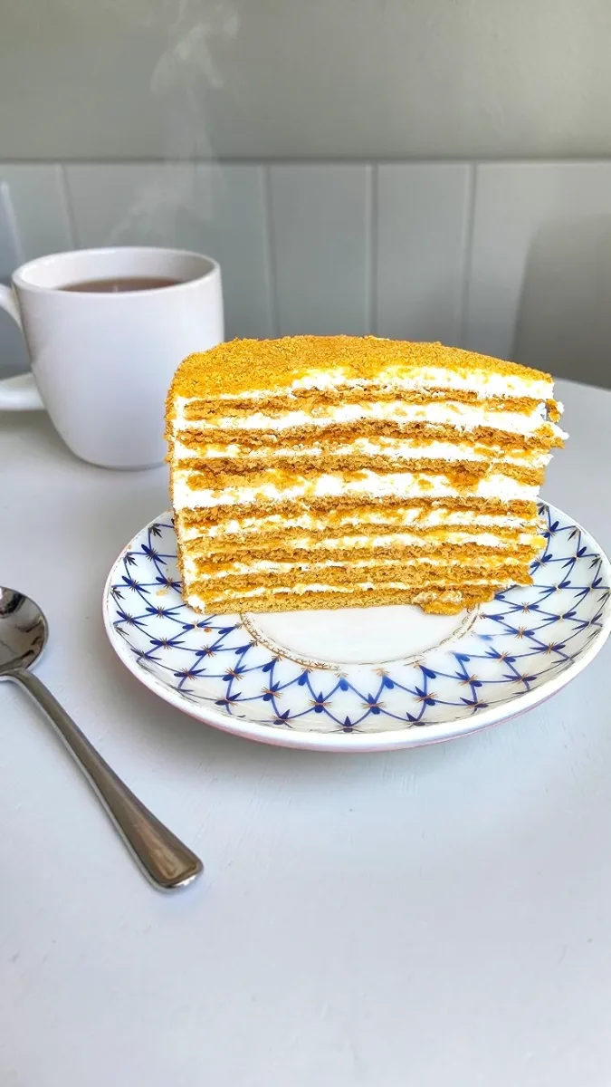 Honey Cake (Medovik)